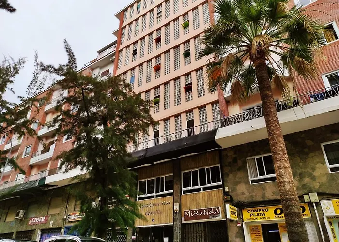 Carrillo 6 Apartament *