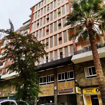 Carrillo 6 Apartment *